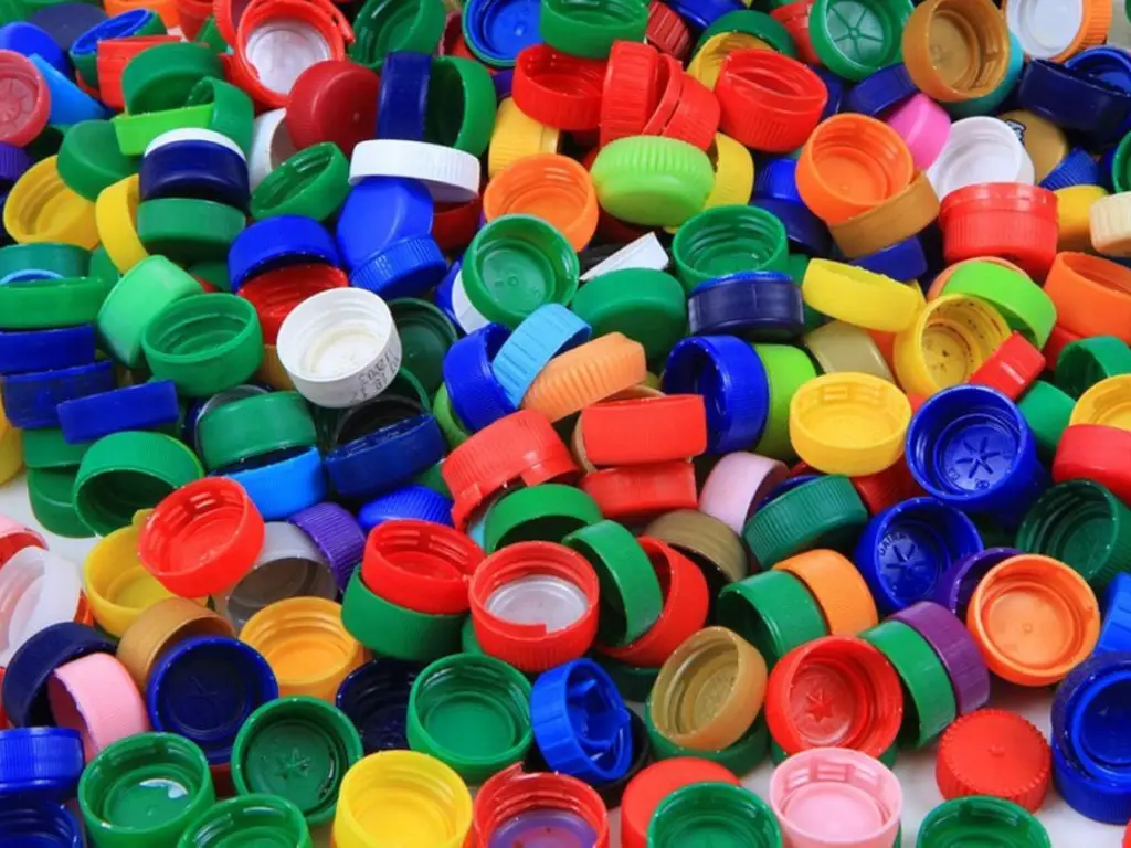 Polypropylene Caps, HDPE, PET, and PC Bottles from Water Industries