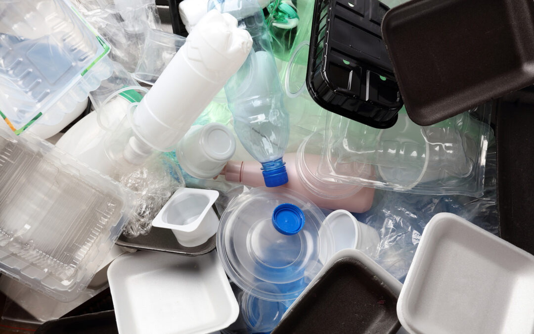 Top Plastic Waste Reduction Strategies for Corporate Offices